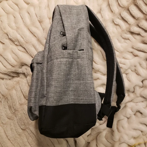Herschel Supply Co NWOT Original Backpack $98 - Picture 9 of 13